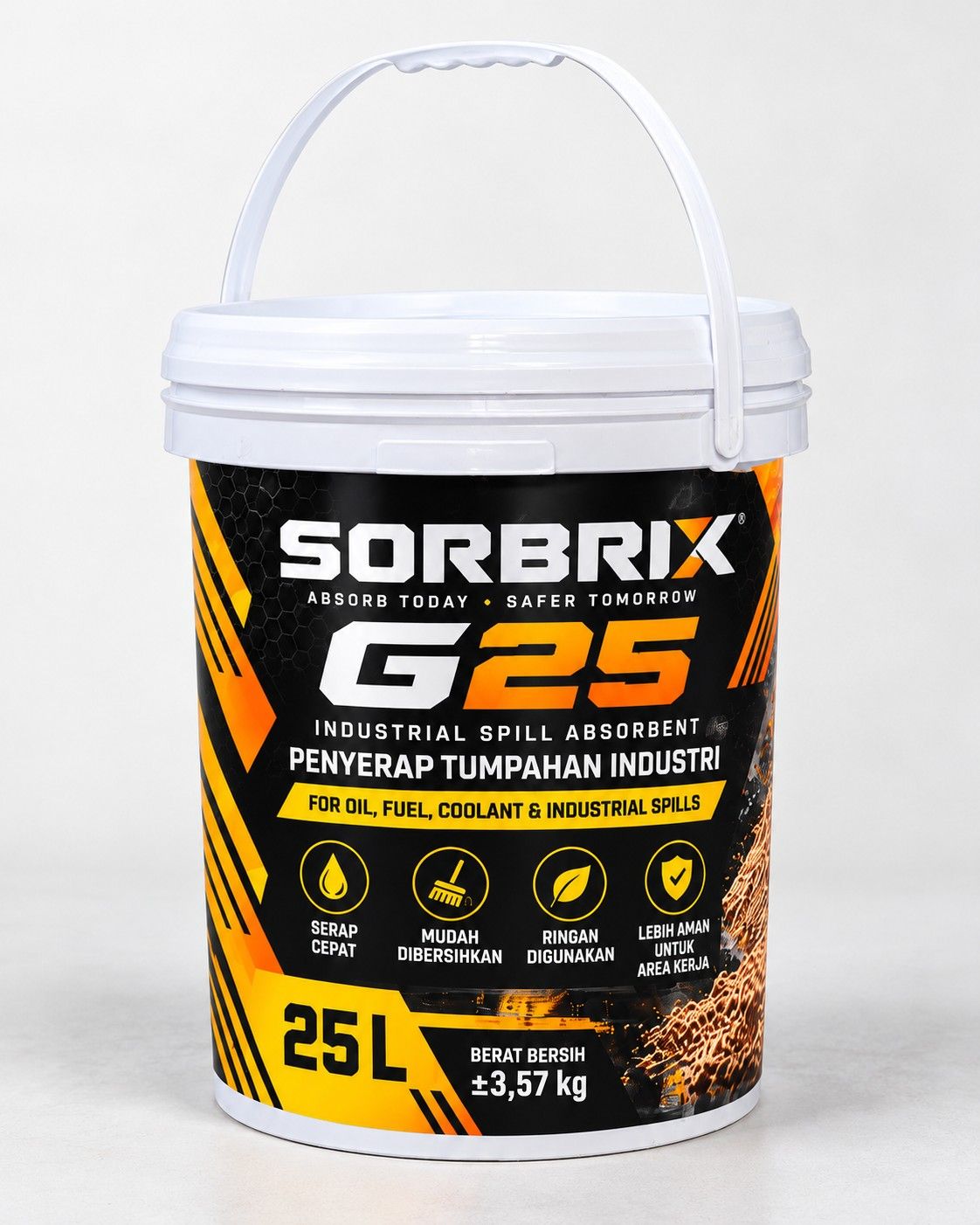 Pail Sorbrix G25 isi 25 L dengan latar studio terang.